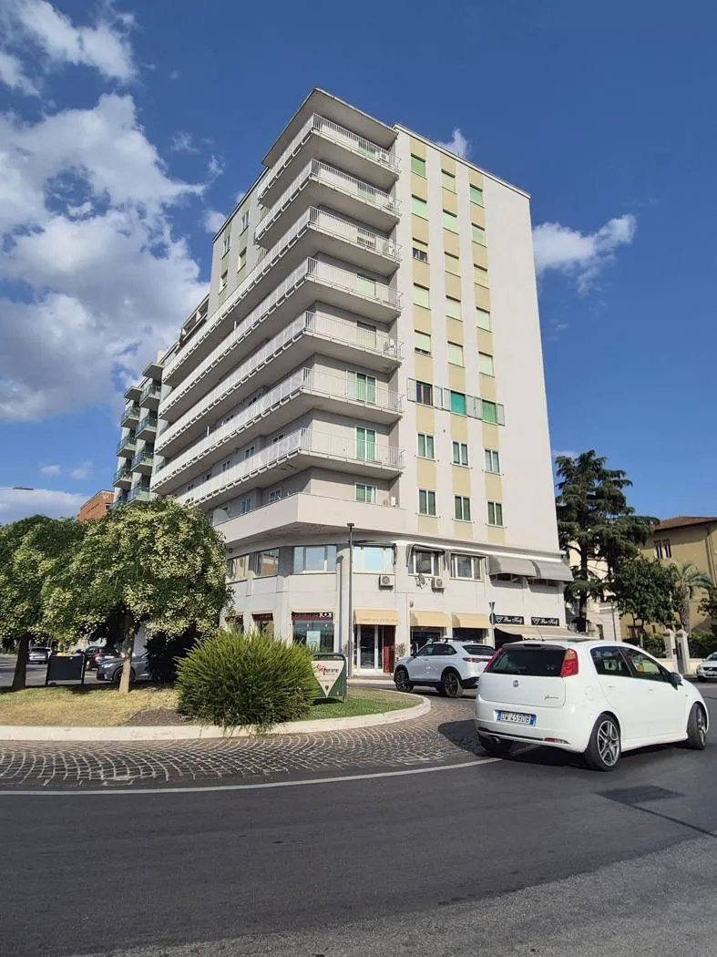 Appartamento in vendita a Grosseto, Centro, semicentro - foto 2