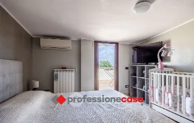 Casa Indipendente in vendita a Pomezia - foto 3