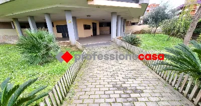 Appartamento in vendita a Pomezia - foto 1