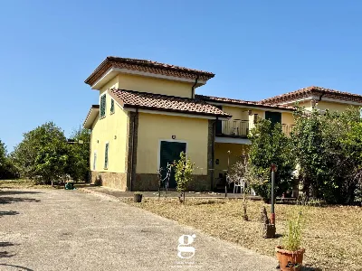Casa Indipendente in vendita a Casal Velin... - foto 1