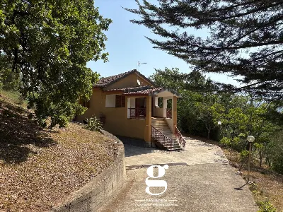 Casa Indipendente a Casal Velino