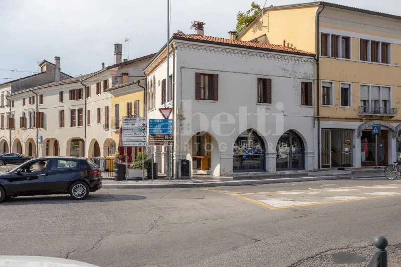 Ufficio in vendita a Portogruaro - foto 1
