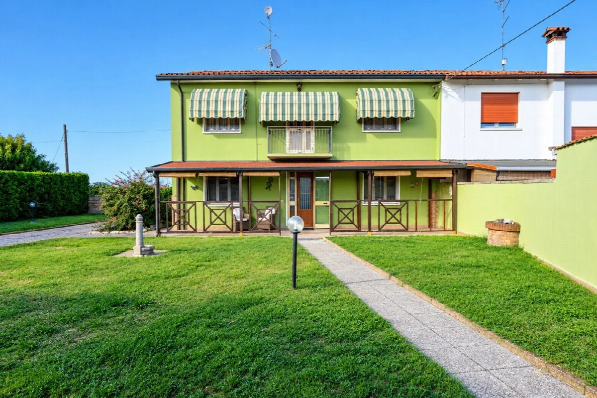 Casa Indipendente in vendita ad Annone Veneto - foto 2