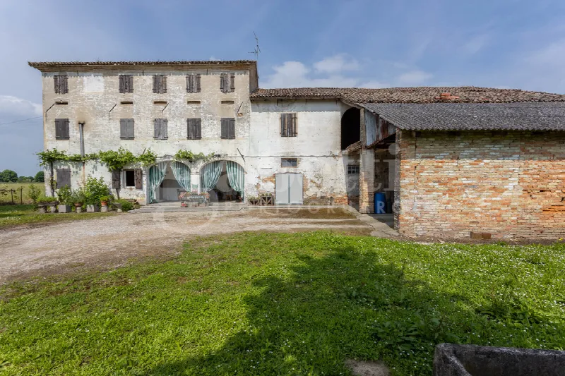 Rustico/Casale in vendita a Pramaggiore - foto 1