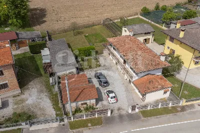 Casa Indipendente in vendita a Teglio Vene... - foto 3
