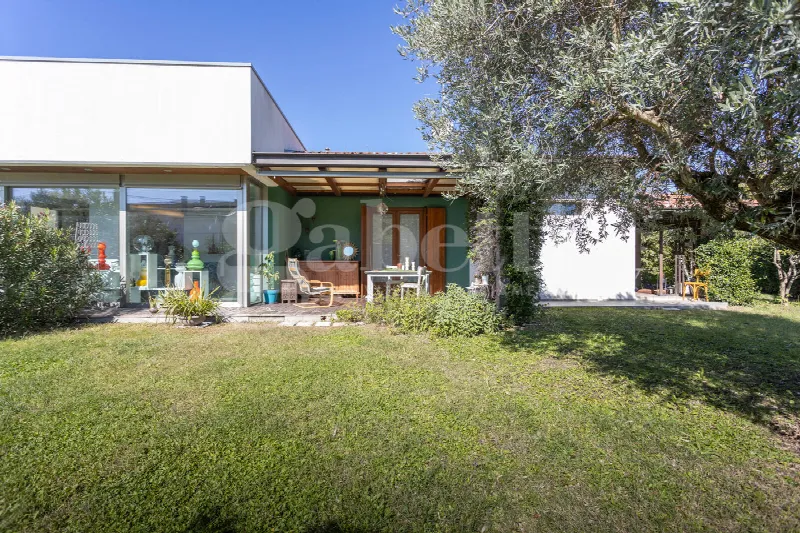 Villa in vendita a San Vito al Tagliamento - foto 1