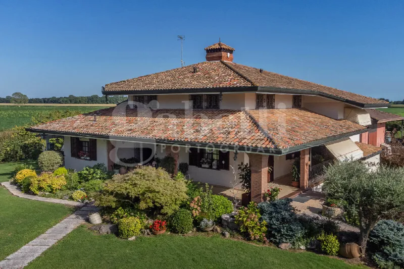 Villa in vendita a Concordia Sagittaria - foto 1