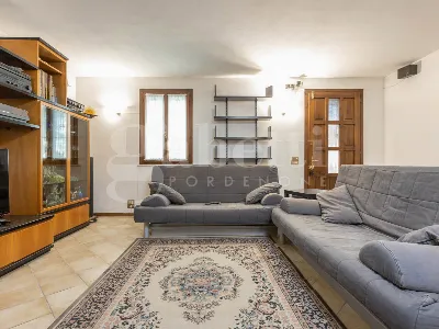 Casa Indipendente in vendita a Pasiano di ... - foto 3