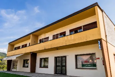 Palazzo/Stabile in vendita a Lamon - foto 2