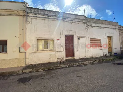 Casa Indipendente a Sava