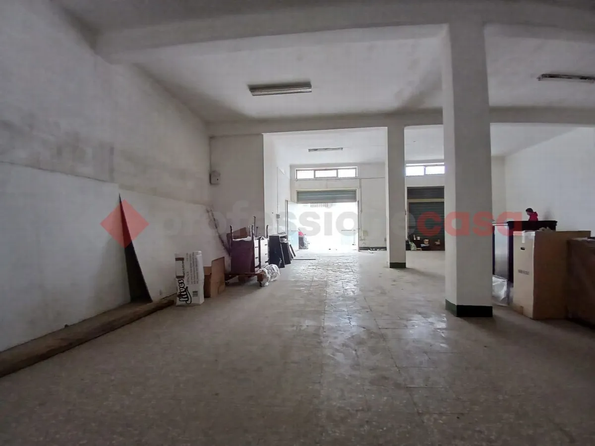 Palazzo/Stabile in vendita a Manduria - foto 3