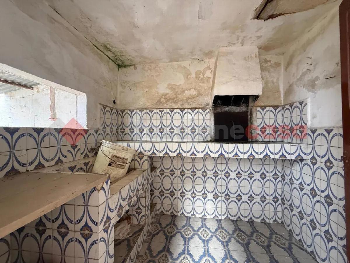 Palazzo/Stabile in vendita a Torricella - foto 4