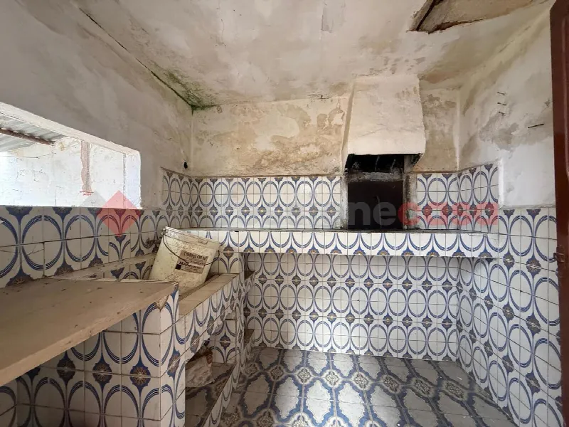 Palazzo/Stabile in vendita a Torricella - foto 4