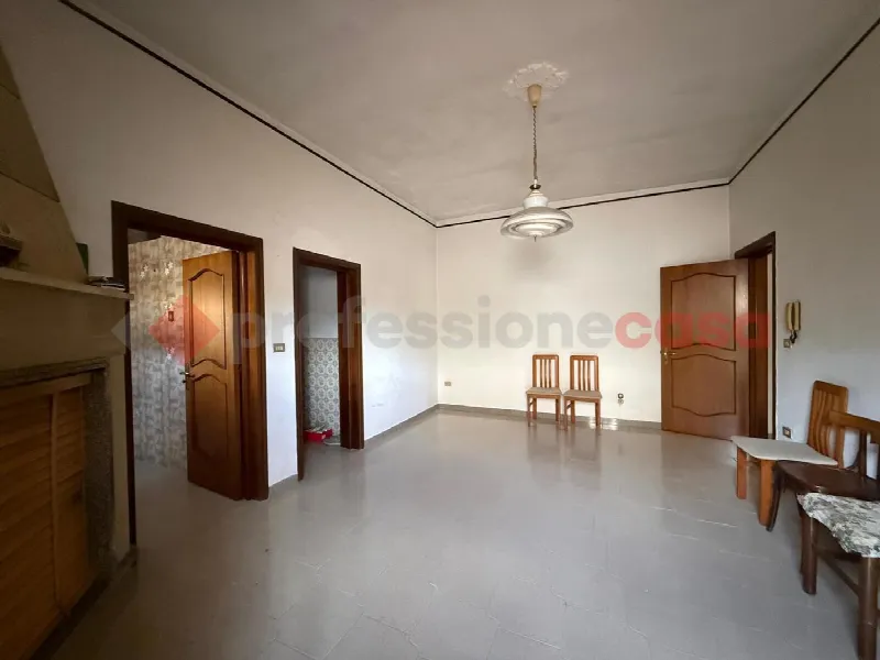 Palazzo/Stabile in vendita a Torricella - foto 8