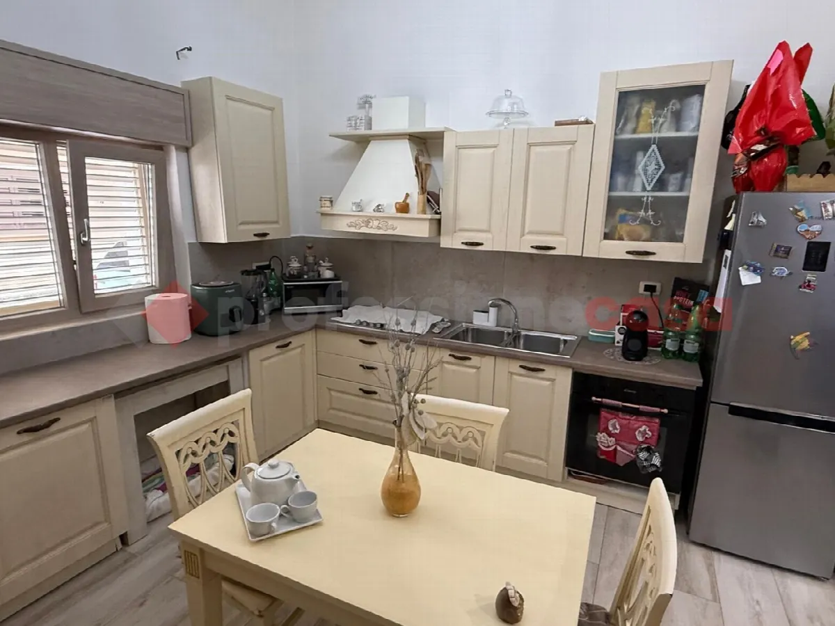 Palazzo/Stabile in vendita a Sava - foto 3