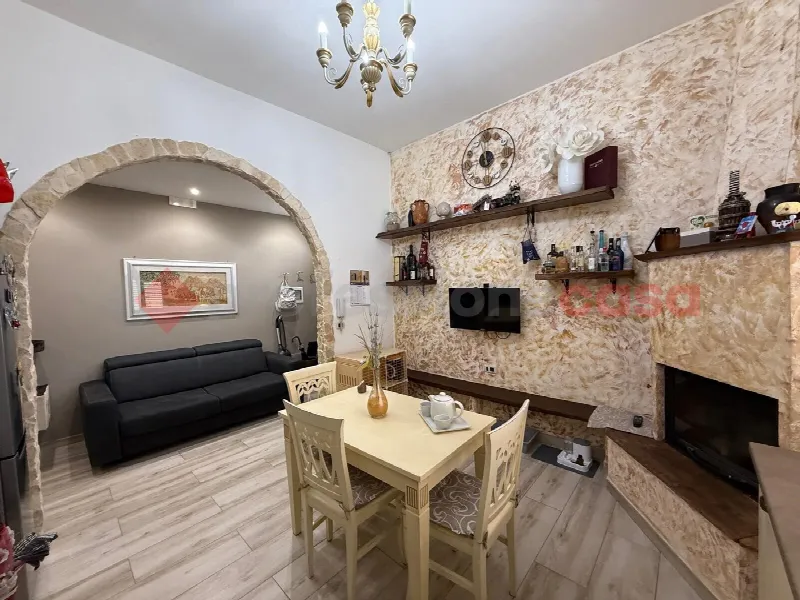 Palazzo/Stabile in vendita a Sava - foto 4