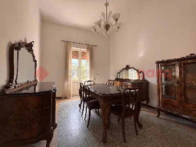 Palazzo/Stabile in vendita a Maruggio - foto 2
