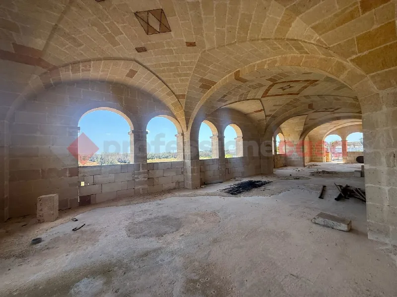 Palazzo/Stabile in vendita a Torricella - foto 4