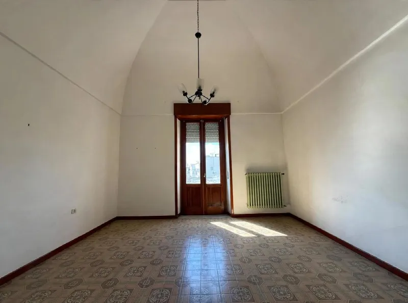 Palazzo/Stabile in vendita a Manduria - foto 1