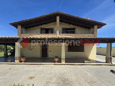 Villa in vendita a Fiumicino - foto 2