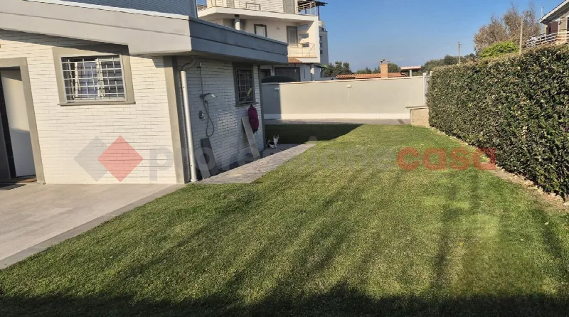 Villa in vendita a Fiumicino - foto 10