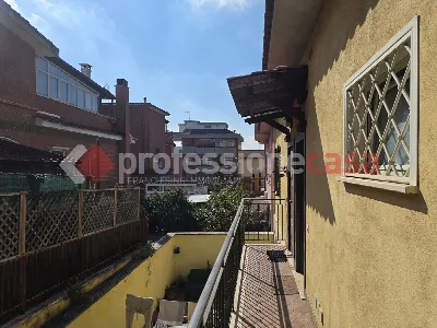 Appartamento in vendita a Roma, Casetta ma... - foto 3