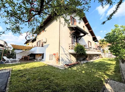 Villetta a schiera a Santo Stefano Ticino