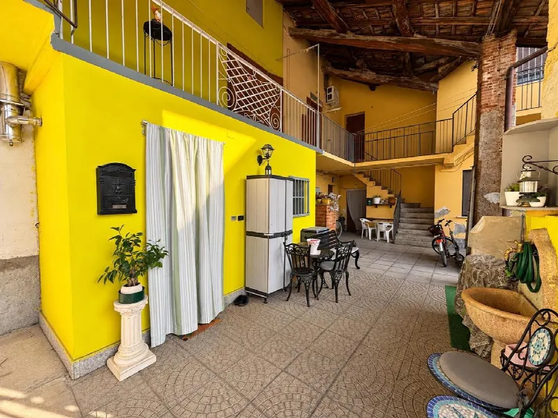 Casa Indipendente in vendita a Arluno - foto 1