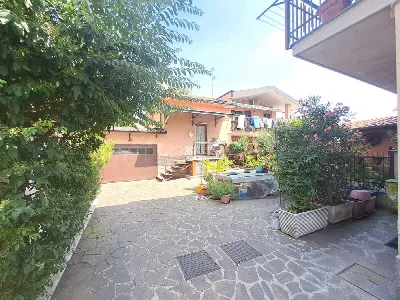 Villetta a schiera in vendita a Magenta - foto 1