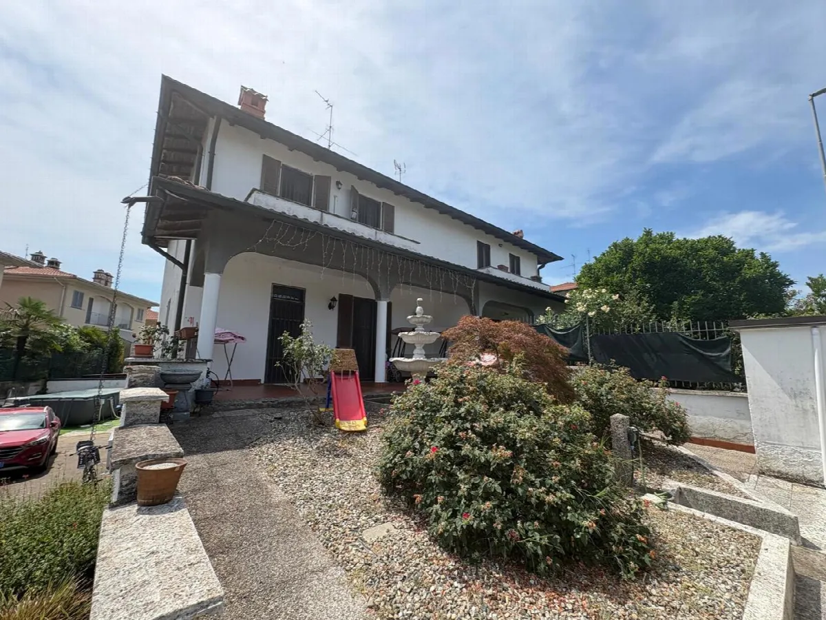 Villa in vendita a Robecco sul Naviglio - foto 2