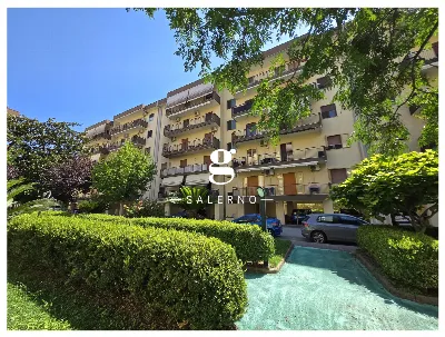 Appartamento in vendita a Salerno, Pastena... - foto 2