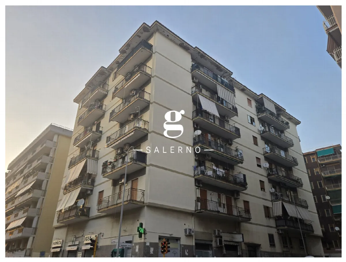 Appartamento in vendita a Salerno, Pastena, Pastena Alta, Mercatello, Mariconda - foto 2