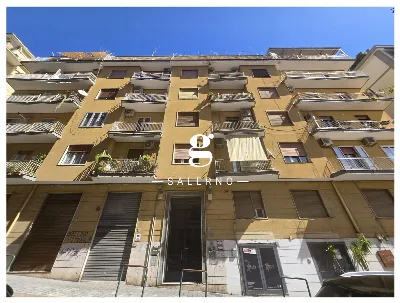 Appartamento in vendita a Salerno, Centro ... - foto 1