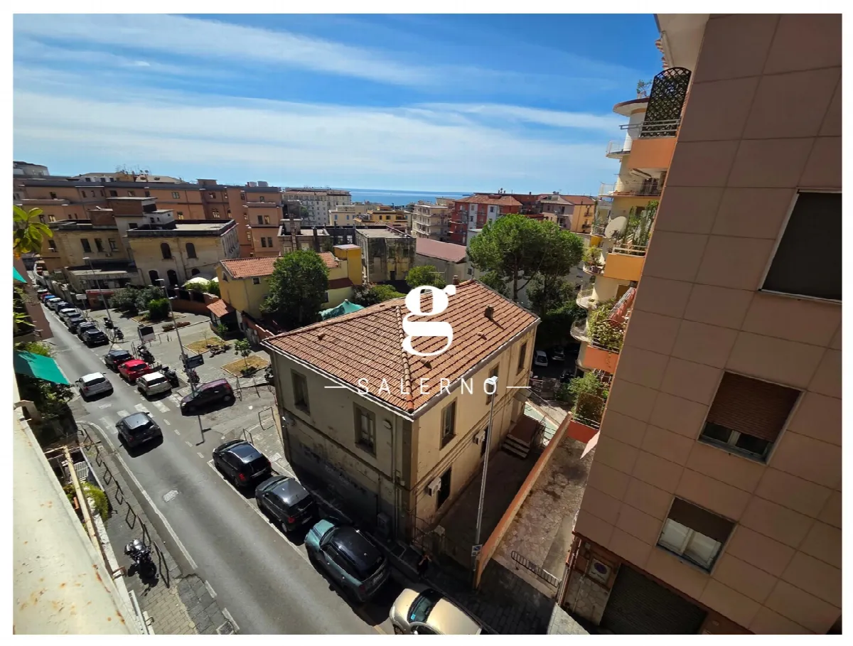 Appartamento in vendita a Salerno, Centro Storico, Teatro Verdi, Centro - foto 5