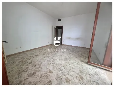 Appartamento in vendita a Salerno, Pastena... - foto 8