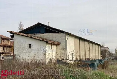 Rustico/Casale in vendita a Bra - foto 2