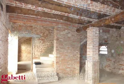 Rustico/Casale in vendita a Bra - foto 8