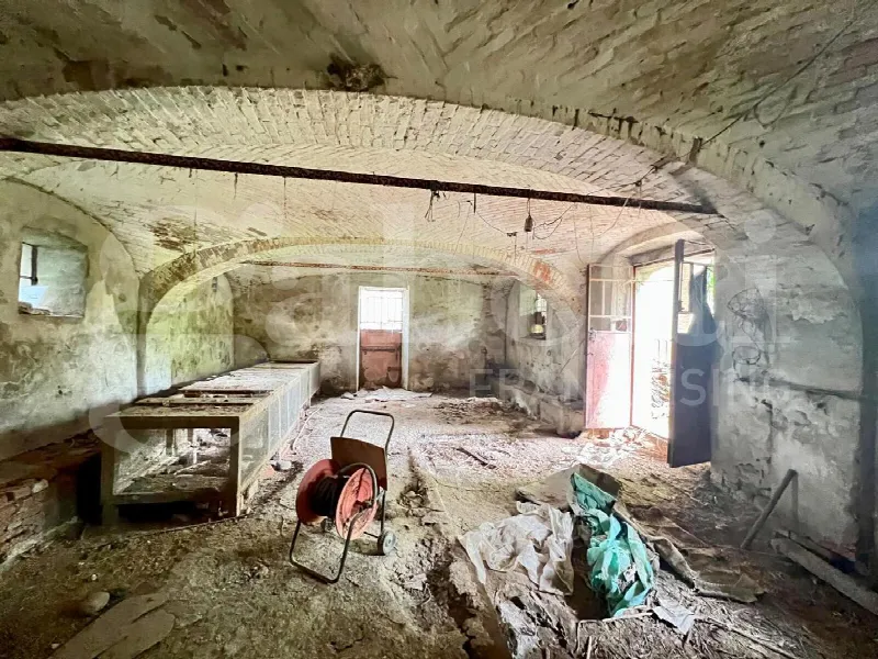 Rustico/Casale in vendita a Piozzo - foto 5