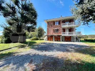 Casa Indipendente a Bra