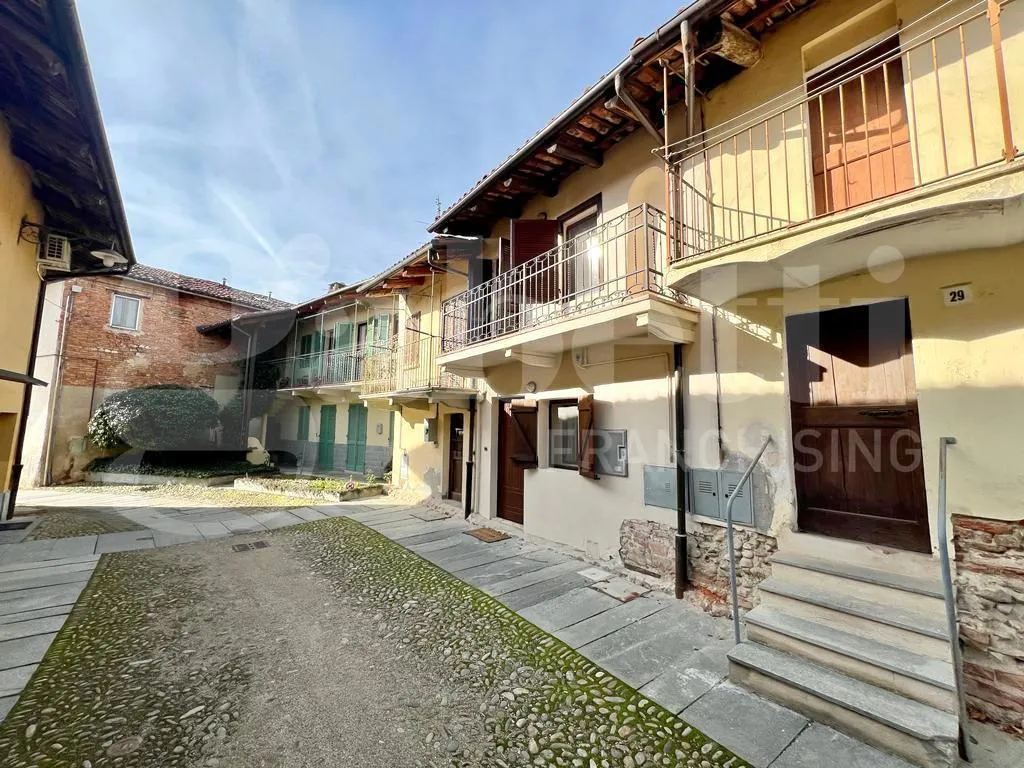 Casa Indipendente in vendita a Bra - foto 3