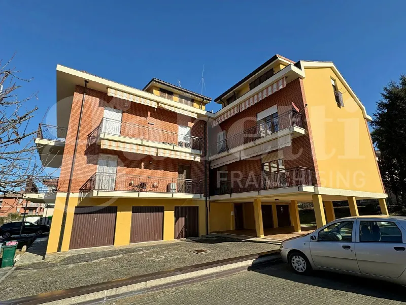 Appartamento in vendita a Grinzane Cavour - foto 1
