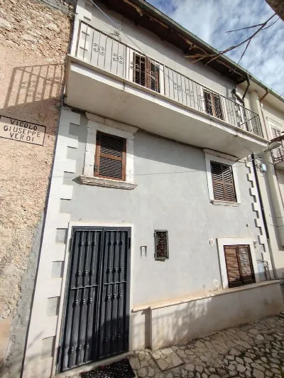 Casa Indipendente in vendita a Tagliacozzo - foto 1