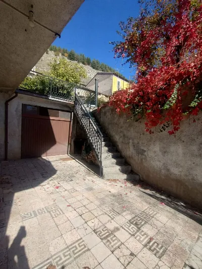 Casa Indipendente in vendita a Tagliacozzo - foto 3