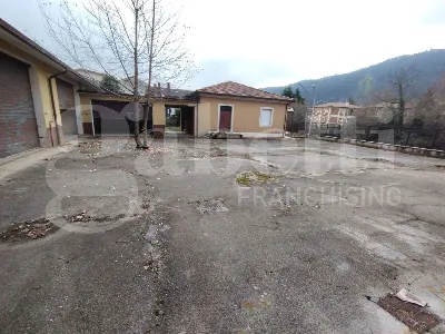 Palazzo/Stabile in vendita a Tagliacozzo - foto 10