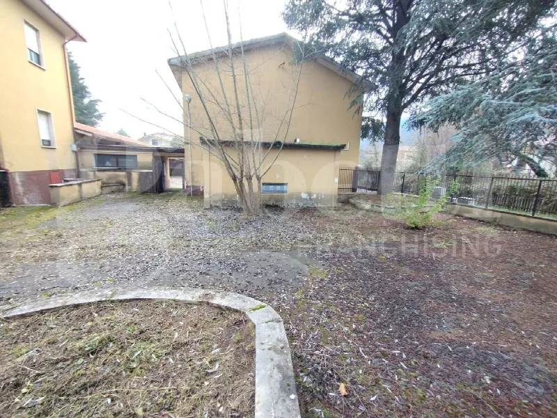 Palazzo/Stabile in vendita a Tagliacozzo - foto 4
