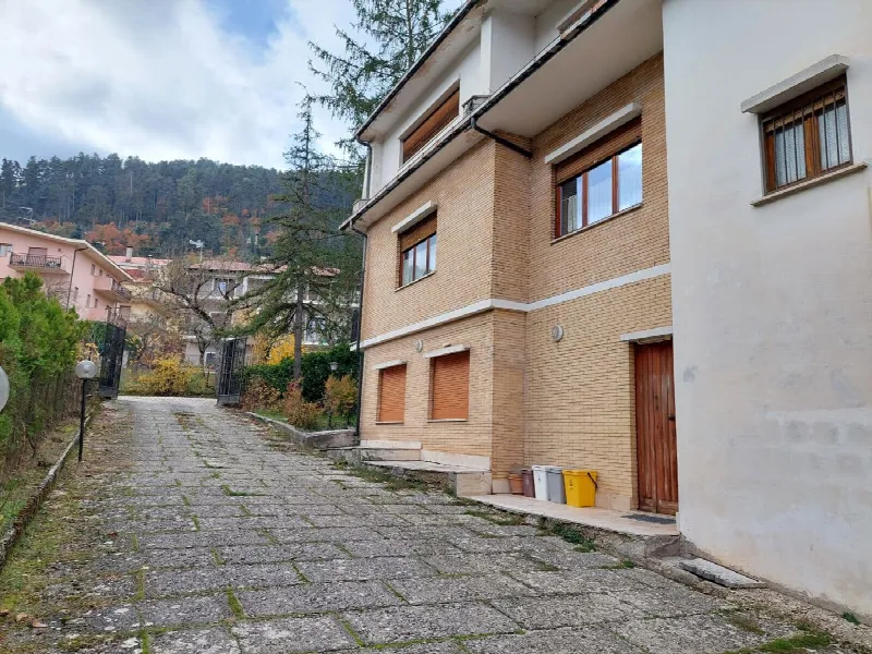 Appartamento in vendita a Tagliacozzo - foto 4