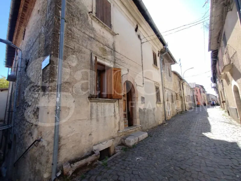 Casa Indipendente in vendita a Sante Marie - foto 2