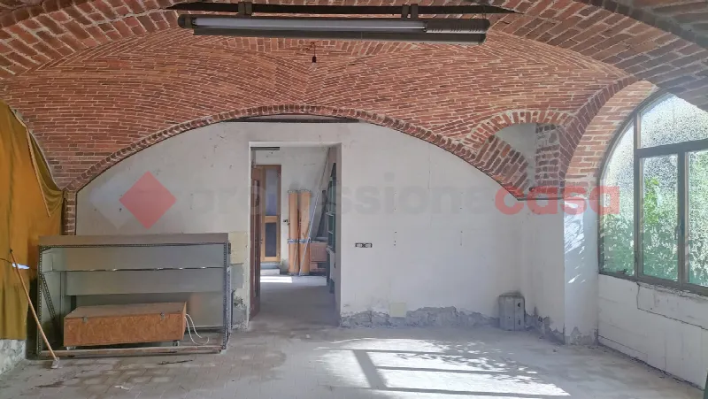 Rustico/Casale in vendita a Borgomanero - foto 3