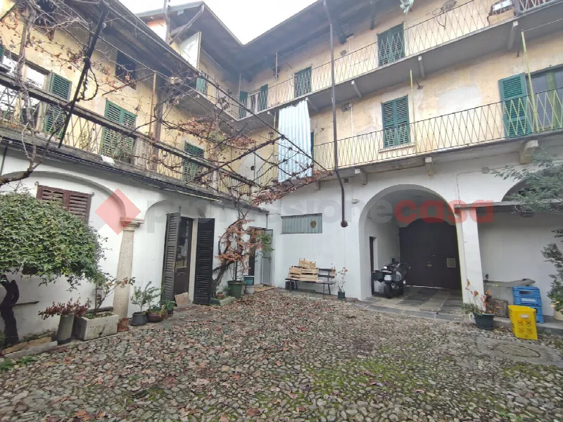 Casa Indipendente in vendita a Gozzano - foto 2