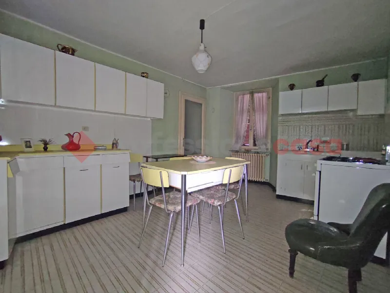 Casa Indipendente in vendita a Gozzano - foto 9